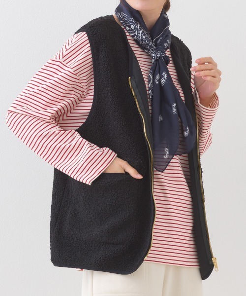 OMNES（オムネス）の「ボア深Vネックジップアップベスト（ベスト・レディース・オフホワイト/ブラック・FREE）」の16枚目の写真