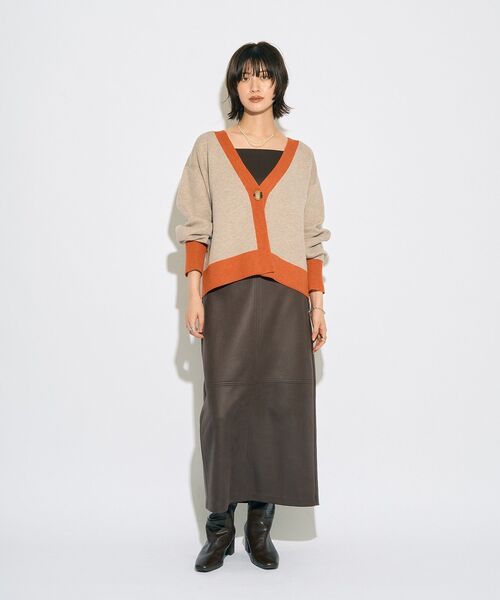 YECCA VECCA(イェッカヴェッカ)の「【archive】リバーシブルカーディガン(カーディガン/ボレロ・レディース・ベージュ/ネイビー/ブラウン・FREE)」の10枚目の写真