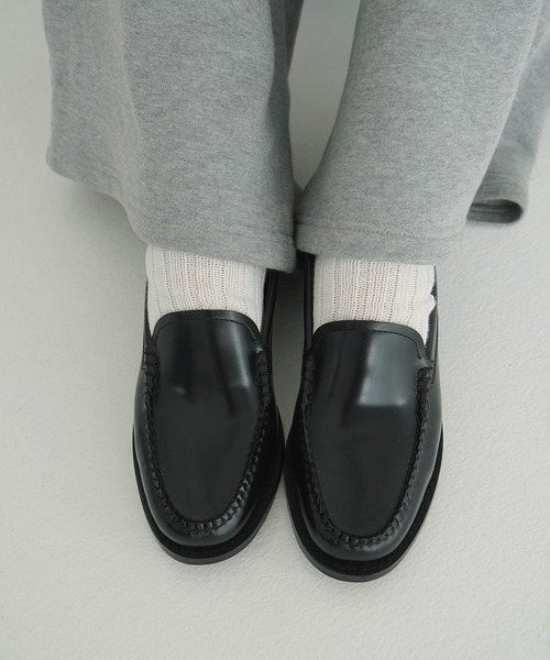 CLANEブラックレザー プラットフォームローファー CLANEブラックレザー プラットフォームローファー