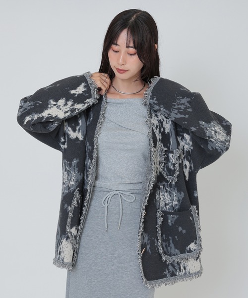 SUWDEE(スーディー)の「paint gradation fringe knit cardigan(カーディガン/ボレロ・レディース・グレー/ブラック・FREE)」の9枚目の写真