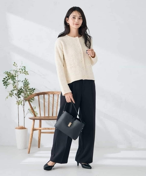 a.v.v（アーヴェヴェ）の「パールボタンツイードニットカーディガン（カーディガン/ボレロ・レディース・チャコールグレー/アイボリー・38/40）」の7枚目の写真