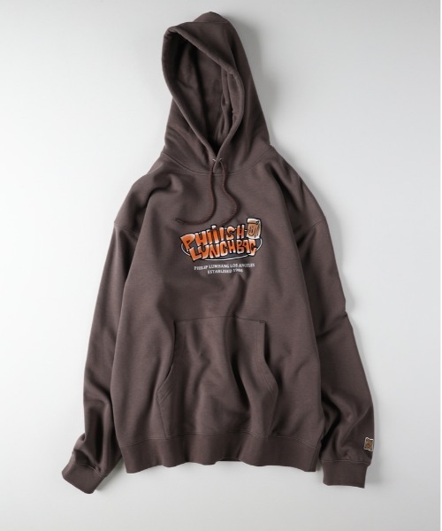 Right-on（ライトオン）の「【Philip Lumbang】プリント スウェットパーカー (手書きアート/フロントバックプリント/ビッグシルエット/ストリート/ユニークデザイン/CVC裏毛/リラックスフィット)（パーカー・メンズ・ダークグレー/ブラウン/ライトグレー・M/L/XL）」の4枚目の写真