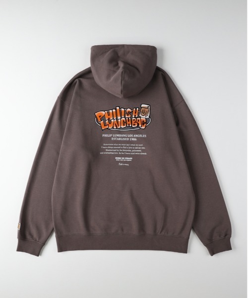 Right-on（ライトオン）の「【Philip Lumbang】プリント スウェットパーカー (手書きアート/フロントバックプリント/ビッグシルエット/ストリート/ユニークデザイン/CVC裏毛/リラックスフィット)（パーカー・メンズ・ダークグレー/ブラウン/ライトグレー・M/L/XL）」の5枚目の写真