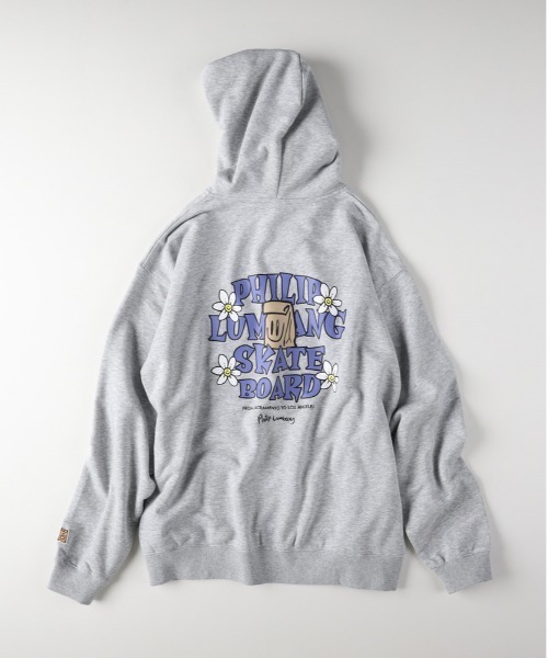 Right-on（ライトオン）の「【Philip Lumbang】プリント スウェットパーカー (手書きアート/フロントバックプリント/ビッグシルエット/ストリート/ユニークデザイン/CVC裏毛/リラックスフィット)（パーカー・メンズ・ダークグレー/ブラウン/ライトグレー・M/L/XL）」の12枚目の写真