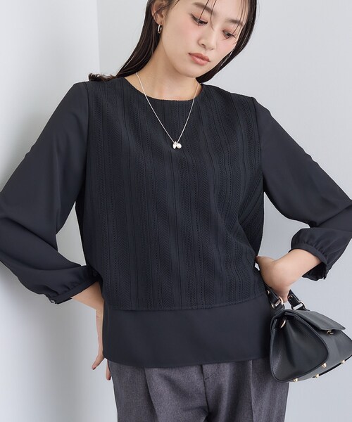 INDIVI（インディヴィ）の「【オフィス／きれいめ】2WAYレース切り替えブラウス（シャツ/ブラウス・レディース・ホワイト/ブラック・13/05/38/15 ）」の2枚目の写真