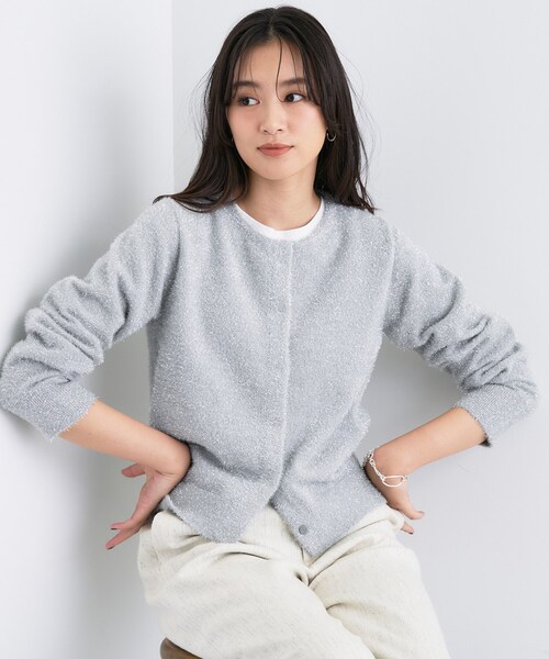 INDIVI(インディヴィ)の「【洗える】ラメニットカーディガン(カーディガン/ボレロ・レディース・シルバー/ブラック・38/13/05/15 )」の4枚目の写真
