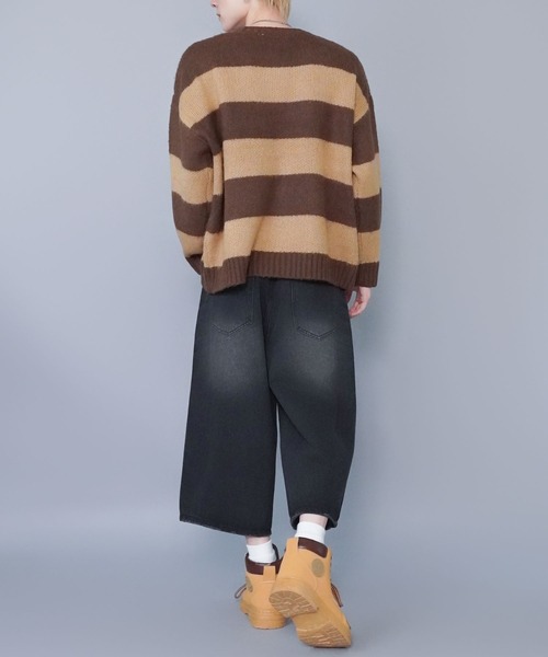 SPINNS（スピンズ）の「モヘアタッチボーダーニット/太めボーダー/チクチクしない軽い着心地（ニット/セーター・メンズ・ホワイト×ブラック/グレー系その他/ブラウン系その他/ブルー系その他/レッド系その他/ピンク系その他・ONESIZE）」の21枚目の写真