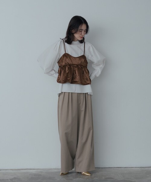 GALLEST（ギャレスト）の「【一部店舗限定】サテンビスチェキャミソール（シャツ/ブラウス・レディース・ブラック/ブラウン系その他・38）」の4枚目の写真