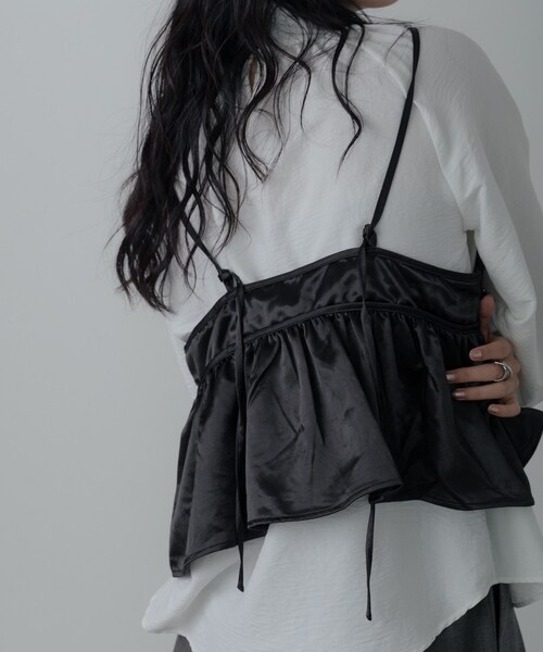 GALLEST（ギャレスト）の「【一部店舗限定】サテンビスチェキャミソール（シャツ/ブラウス・レディース・ブラック/ブラウン系その他・38）」の15枚目の写真