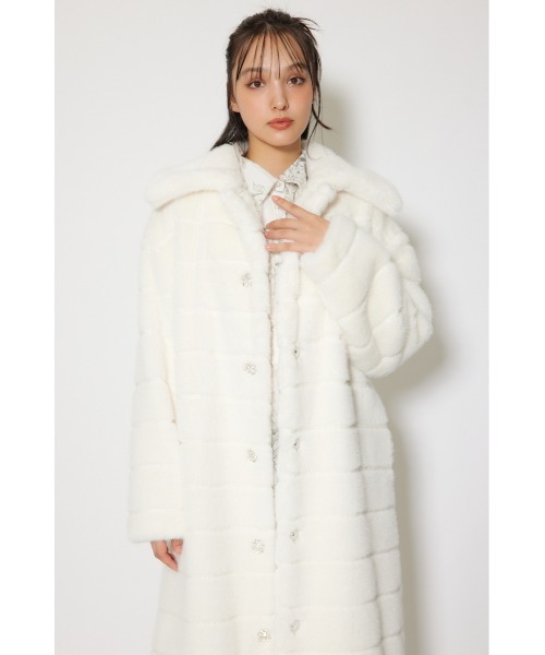 rienda(リエンダ)の「ニュアンスラインフェイクファーコート 秋服 冬服(ムートンコート・レディース・アイボリー/ベージュ・MEDIUM/SMALL)」の6枚目の写真