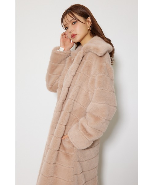 rienda(リエンダ)の「ニュアンスラインフェイクファーコート 秋服 冬服(ムートンコート・レディース・アイボリー/ベージュ・MEDIUM/SMALL)」の13枚目の写真