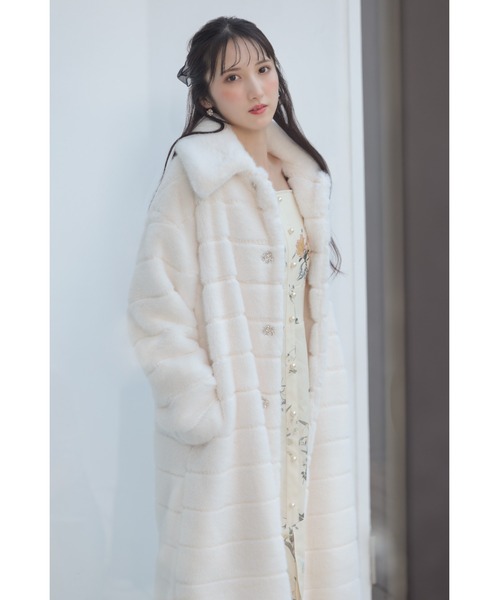 ニュアンスラインフェイクファーコート 秋服 冬服（ムートンコート