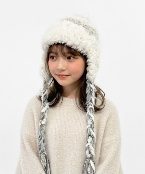 HIKA（ヒカ）の「【HIKA】耳あて付きボーダーニットCAP（ニットキャップ/ビーニー・レディース・イエロー/ホワイト/ブルー/ブラウン系その他/ブラック・FREE）」の6枚目の写真