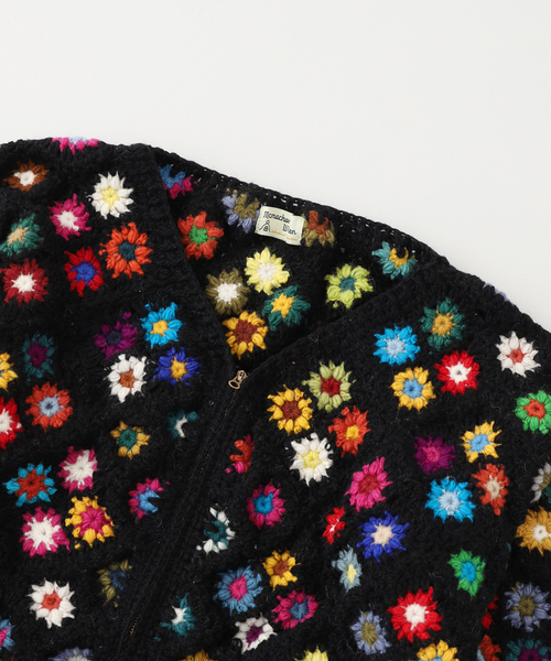 MacMahon Knitting MillsV-Neck Zip Cardigan-Diamond