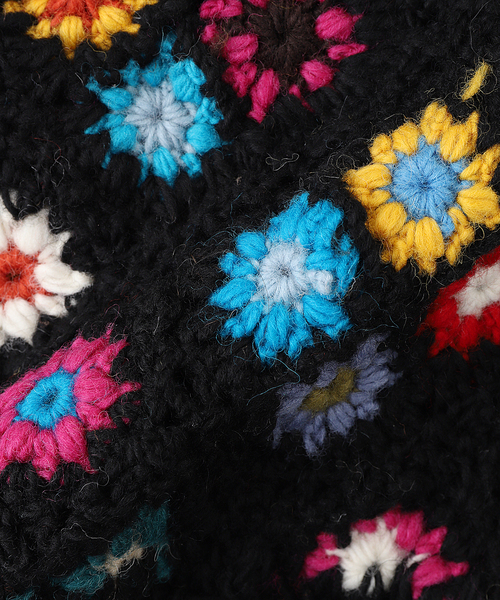 MacMahon Knitting MillsV-Neck Zip Cardigan-Diamond