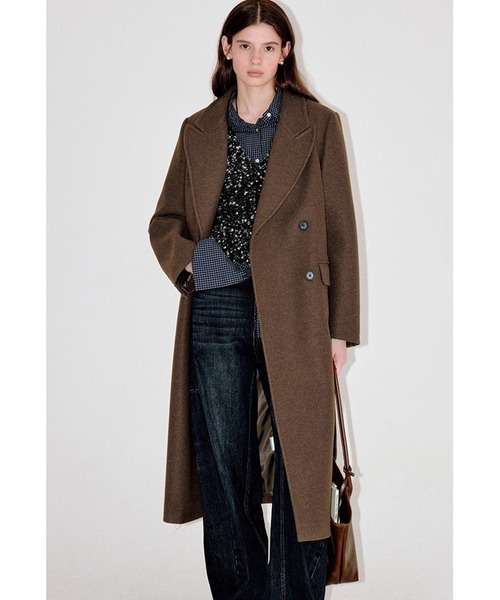 茶色ミンクのマントは、いともかわゆし。 マホガニーリサイクルミンクファーのトルステインコート – Gabriela Hearst