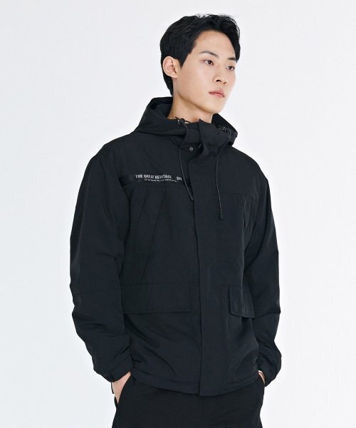 CHASECULT（チェイスカルト）の「男性ポケットディテールフードジャケット-CARK4112B03（ナイロンジャケット・メンズ・ブラック・100/105/110/95）」の3枚目の写真