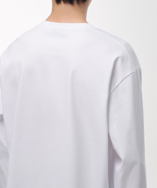 MUSINSA STANDARD（ムシンサスタンダード）の「シルケットリラックスドクルーネック長袖Tシャツ[ホワイト]（Tシャツ/カットソー・メンズ・その他・SMALL/MEDIUM/LARGE/X-LARGE）」の5枚目の写真