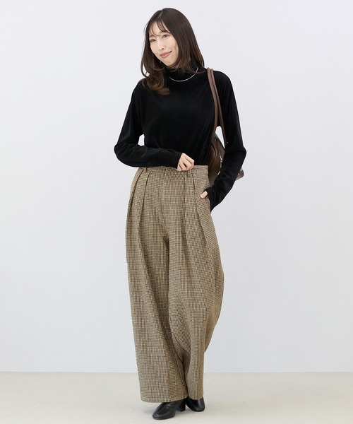 Aletta vita(アレッタビータ)の「ガンクラブチェックツータックワイドパンツ(その他パンツ・レディース・ブラウン/ブラック・M)」の6枚目の写真