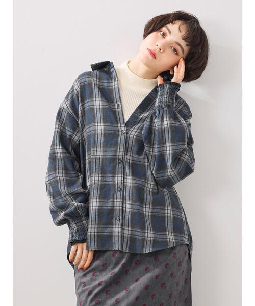 SM2(エスエムツー)の「アソートフリルニット(ニット/セーター・レディース・オフホワイト/キナリ/ネイビー/ブラック・F)」の15枚目の写真