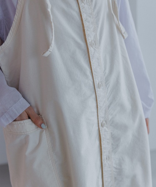 D.M.G.（ドミンゴ）の「[D.M.G / ディーエムジー] ムラバックサテン ワークサロペットスカート（サロペット/オーバーオール・レディース・ブラック/キナリ・FREE）」の13枚目の写真