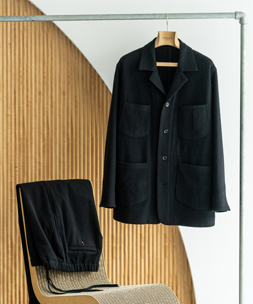 EDIFICE（エディフィス）の「E.WOOL SHAGGY WIDE イージーパンツ（スラックス・メンズ・ブラック・44/46/48）」の2枚目の写真