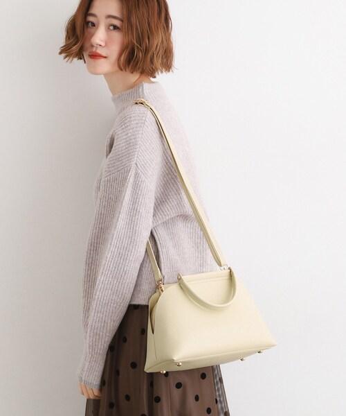 grove（グローブ）の「【ハレの日にもデイリーにも】バーハンドルラウンド2WAYトート（ハンドバッグ・レディース・ブラック/イエロー系その他/ライトグレー/ピンク・00）」の9枚目の写真