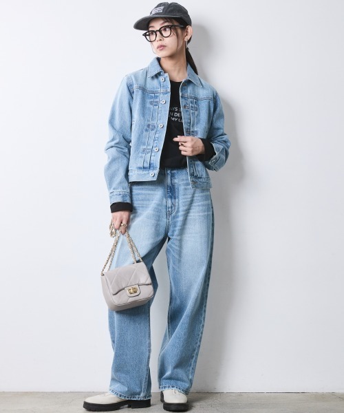 CHIC STYLE（シックスタイル）の「綿100％デニムジャケット＜大きいサイズ有＞シックスタイル（デニムジャケット・レディース・ブルー系/ネイビー系・M/L/LL/3L/4L/5L）」の5枚目の写真