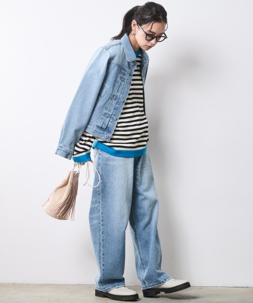 CHIC STYLE（シックスタイル）の「綿100％デニムジャケット＜大きいサイズ有＞シックスタイル（デニムジャケット・レディース・ブルー系/ネイビー系・M/L/LL/3L/4L/5L）」の15枚目の写真