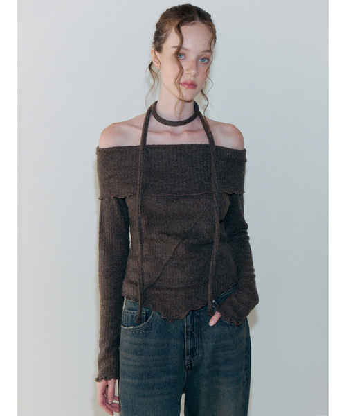 ETMON（エトモン）の「Tie Off Shoulder T-Shirt, Brown（Tシャツ/カットソー・レディース・その他・F）」の2枚目の写真