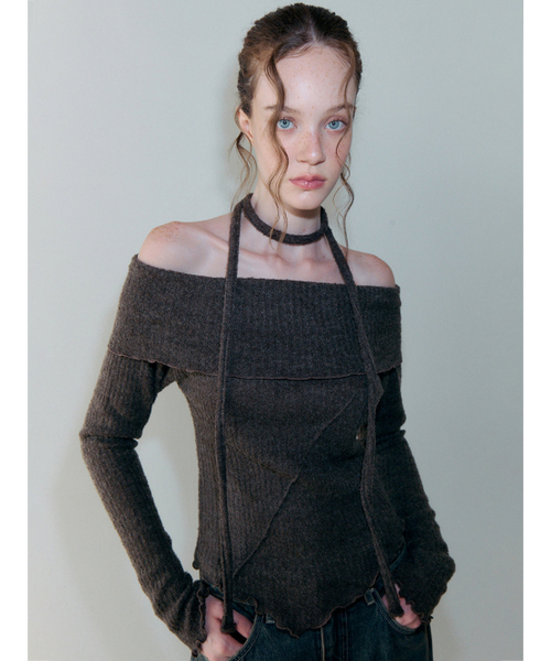 ETMON（エトモン）の「Tie Off Shoulder T-Shirt, Brown（Tシャツ/カットソー・レディース・その他・F）」の3枚目の写真