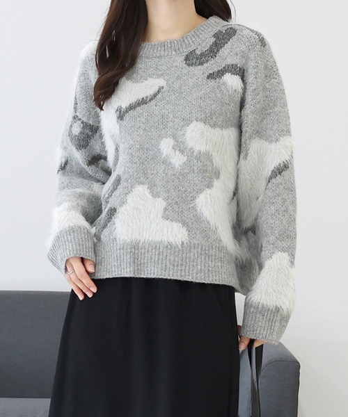 Aletta vita（アレッタビータ）の「ニュアンス柄シャギーニットプルオーバー（ニット/セーター・レディース・ベージュ/グレー・FREE）」の2枚目の写真