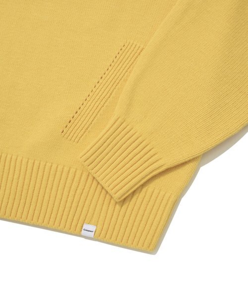COVERNAT(カバーナット)の「Cロゴタートルネックニットイエロー(ニット/セーター・レディース・その他・MEDIUM/LARGE/SMALL/X-LARGE)」の5枚目の写真