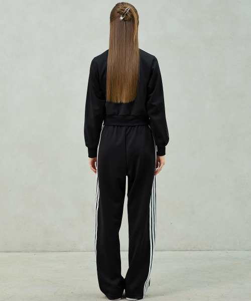 ARI(アリ)の「RIBBON JERSEY TRACK TOP / BLACK(ナイロンジャケット・レディース・ブラック・FREE)」の4枚目の写真