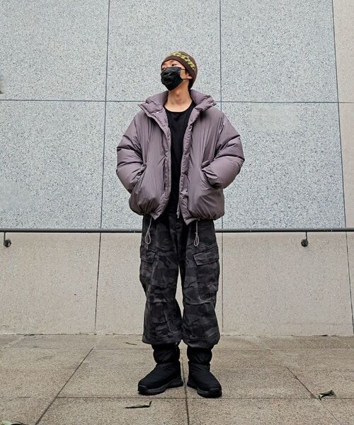 ZENDUST(ジェンダスト)の「Ginyu Big Pocket Cargo Pants BLACK CAMO(その他パンツ・レディース・ブラック・X-SMALL/SMALL/MEDIUM/LARGE/X-LARGE)」の5枚目の写真
