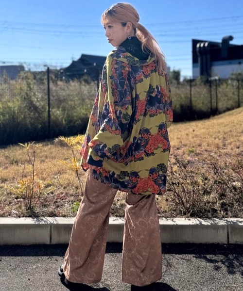 チャイハネ(チャイハネ)の「【チャイハネ】サテンペイズリー柄フレアパンツ(その他パンツ・レディース・グレー/ベージュ/ブラック・FREE)」の5枚目の写真