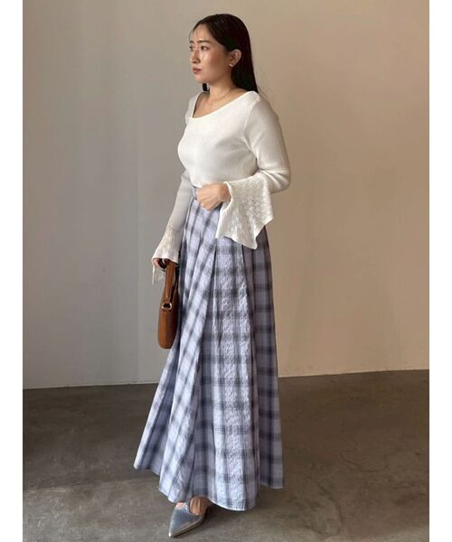 LAGUNAMOON（ラグナムーン）の「シアーパターンカフスリブニットプルオーバー（ニット/セーター・レディース・ブラック/ラベンダー/ホワイト・FREE）」の6枚目の写真