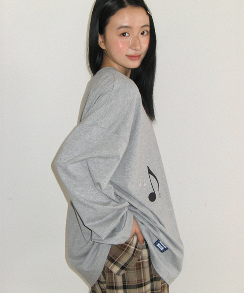 RONRON(ロンロン)の「BUTTON NOTE OVER FIT LONG SLEEVE GREY(Tシャツ/カットソー・レディース・その他・FREE)」の1枚目の写真