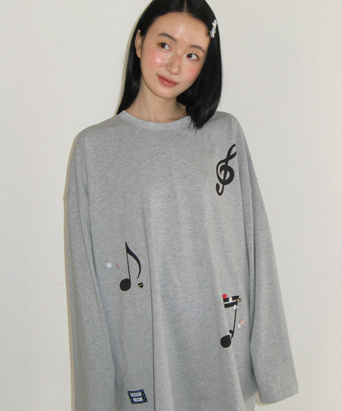 RONRON(ロンロン)の「BUTTON NOTE OVER FIT LONG SLEEVE GREY(Tシャツ/カットソー・レディース・その他・FREE)」の2枚目の写真