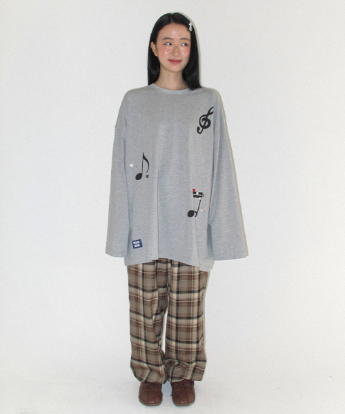 RONRON(ロンロン)の「BUTTON NOTE OVER FIT LONG SLEEVE GREY(Tシャツ/カットソー・レディース・その他・FREE)」の3枚目の写真