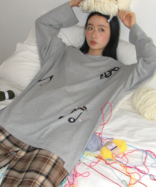 RONRON(ロンロン)の「BUTTON NOTE OVER FIT LONG SLEEVE GREY(Tシャツ/カットソー・レディース・その他・FREE)」の5枚目の写真