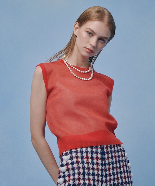 LOULOU WILLOUGHBY(ルルウィルビー)の「【LOULOU WILLOUGHBY】シアージャガードプルオーバー(ニット/セーター・レディース・ブラック/オフホワイト/レッド・2)」の3枚目の写真