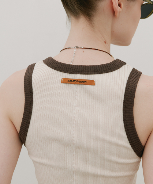 320SHOWROOM(320ショールーム)の「Ribbed Color-Blocked Sleeveless T Cream beige(Tシャツ/カットソー・レディース・その他・ONE SIZE)」の2枚目の写真