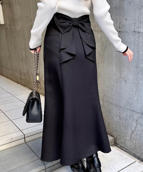 INGNI（イング）の「バックリボンマーメイドスカート（スカート・レディース・ブラック系その他3/ライトベージュ/ブラック・FREE）」の20枚目の写真