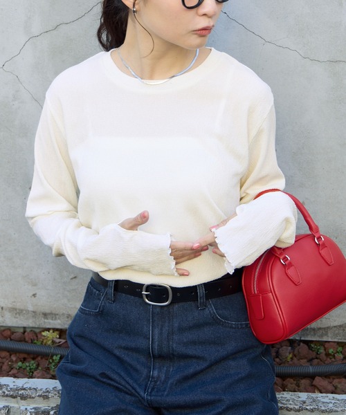 MONO-MART(モノマート)の「【AIRY DAYシリーズ】サムホール付き クルーネック メローロンT〈マシンウォッシャブル/UVカット〉(Tシャツ/カットソー・レディース・ブラウン/レッド/ダークネイビー/ピンク/ダークグレー/ライトブルー/アイボリー/ブラック・FREE)」の2枚目の写真
