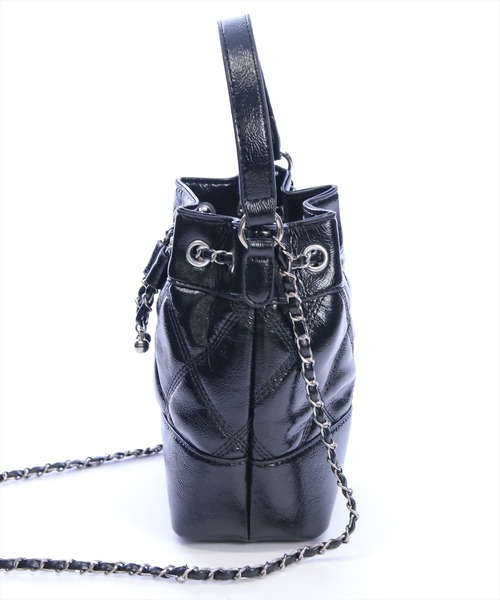 clear（クリア）の「キルティング巾着2WAYバッグ［大人 カジュアル 着回し力抜群］≪新作≫（ハンドバッグ・レディース・アイボリー/ブラック・F）」の7枚目の写真