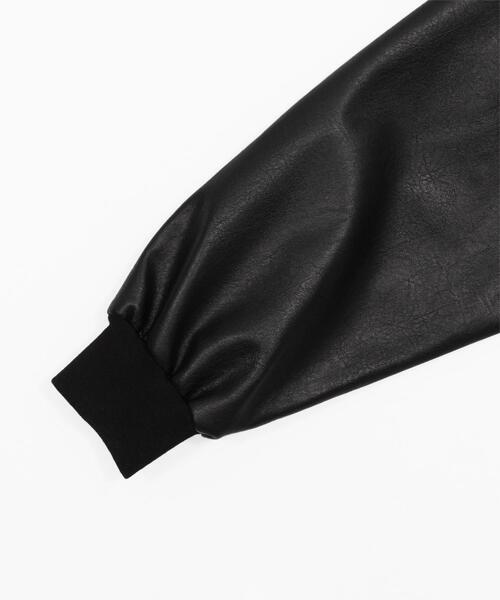 LUCY（ルーシー）の「LUCY/【26年春新作】PUタックボンバージャケット（ライダースジャケット・メンズ・ブラック・MEDIUM/LARGE）」の21枚目の写真