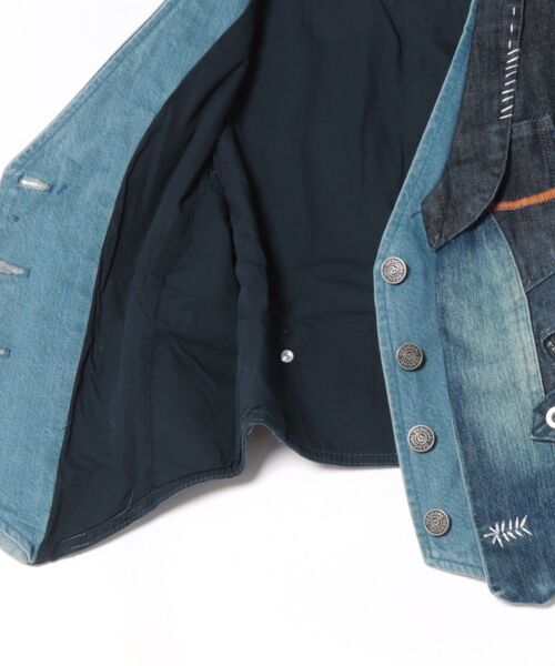 Desigual（デシグアル）の「パッチワークデニム ノースリーブベストジャケット（デニムジャケット・レディース・ブルー・S/M/L/XS/XL）」の2枚目の写真