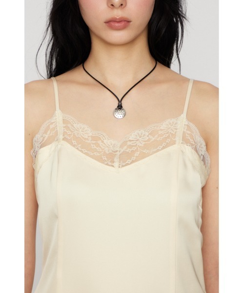 LAGUA GEM（ラグアジェム）の「SATIN LACE CAMI ワンピース（ワンピース・レディース・ブラック/オフホワイト/カーキ・SMALL/MEDIUM）」の9枚目の写真