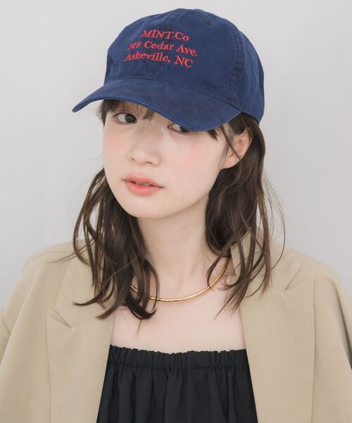 RETRO GIRL（レトロガール）の「刺繍入りウォッシュキャップ（キャップ・レディース・ピンク/オフホワイト/チャコールグレー/ブルー・ONE SIZE）」の6枚目の写真